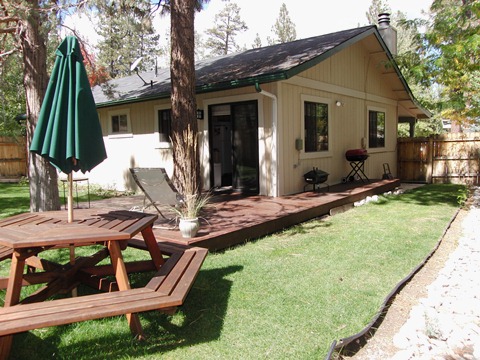 Big Bear Getaway outside