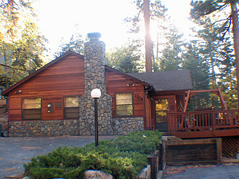 Big Bear Vacation Rental Home outside