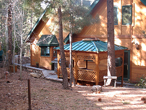 Big Bear Getaway 72 outside