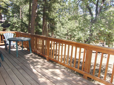 Big Bear cabin 43 deck