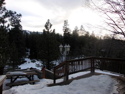 Big Bear cabin 86 outside