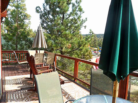 Big Bear Getaway 39 outside